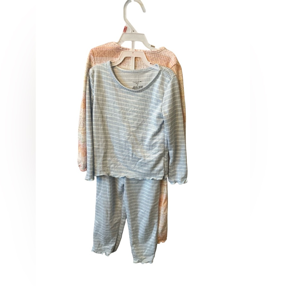 Tahari Cozy Girls 4 Piece Pajamas Set NWT
